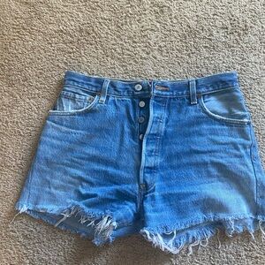 Re/done Levi’s high rise shorts 27